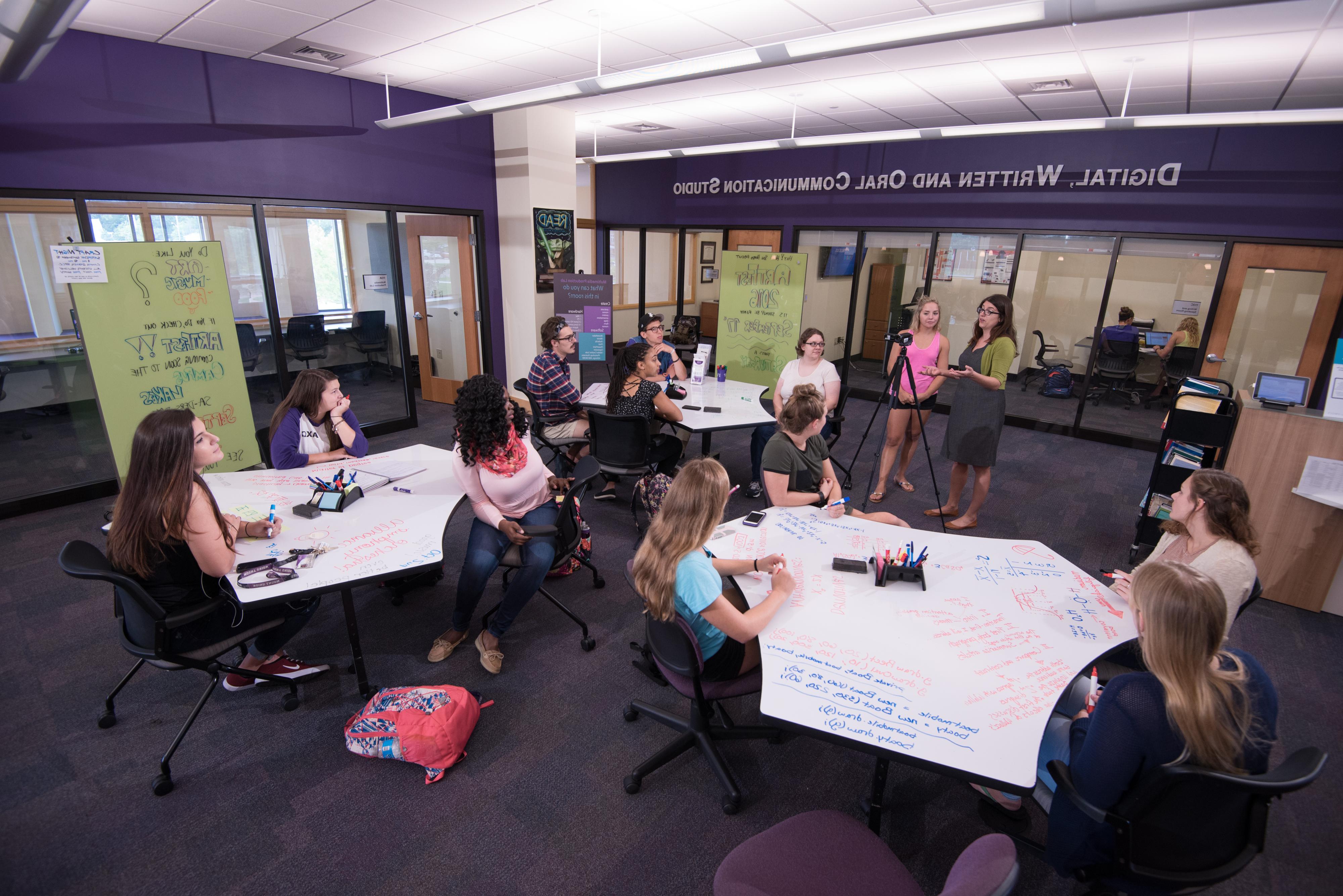 University of Mount Union students in the library's DWOC area 